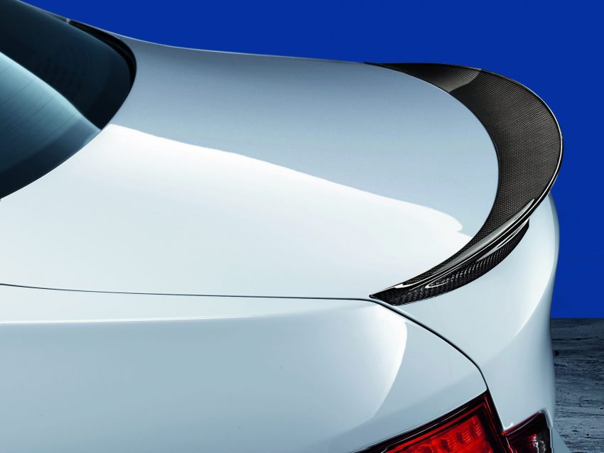 大马推出限量版BMW 528i M Performance，限量100辆。 453