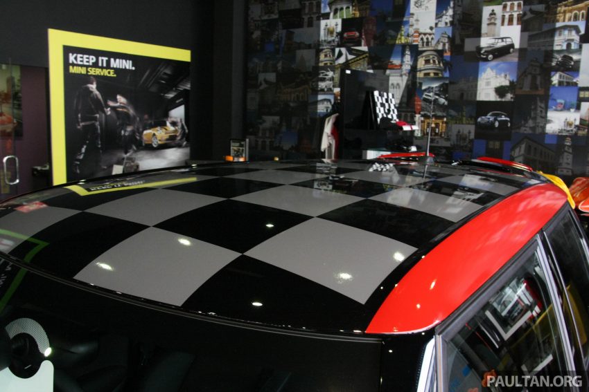 只有20辆，来欣赏MINI JCW Pro在展示间的实车照图辑！ 2162
