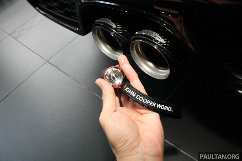 只有20辆，来欣赏MINI JCW Pro在展示间的实车照图辑！ 2167