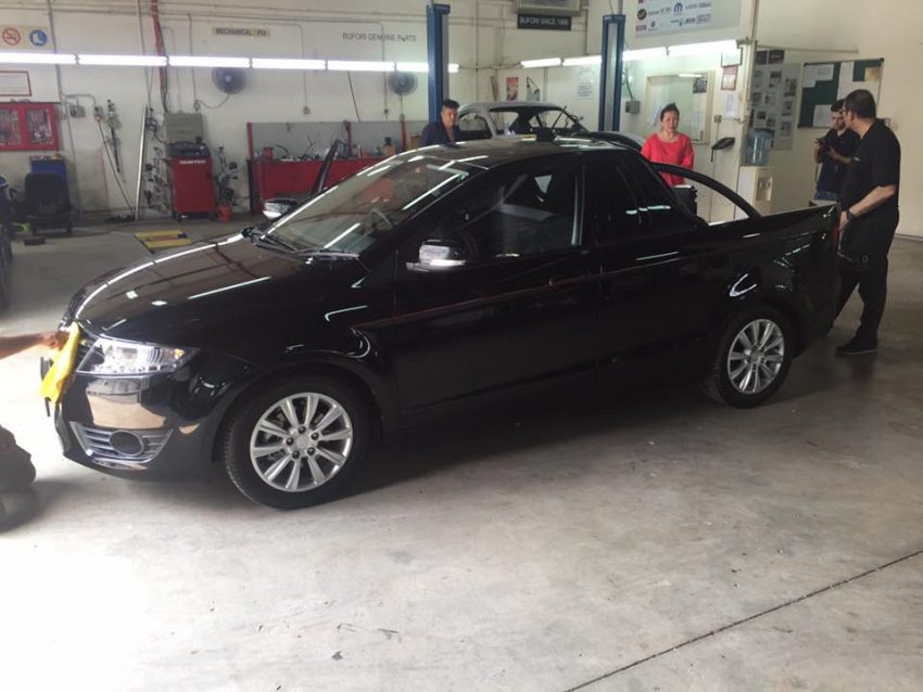 Tun M驾驶Preve Pick Up版，Proton Arena后继有人？ 1270
