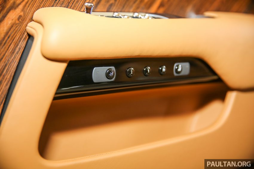 双门敞篷车Rolls Royce Dawn，最少400万的移动别墅！ 572