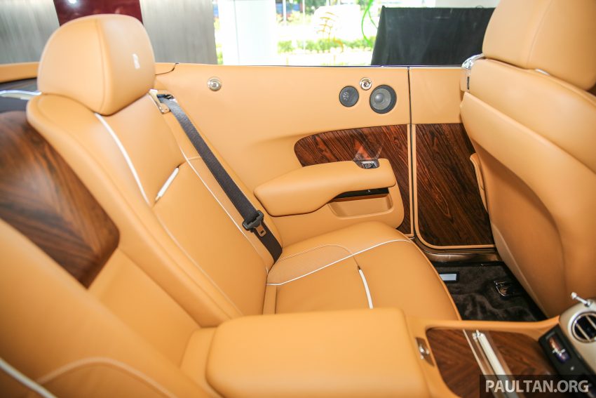 双门敞篷车Rolls Royce Dawn，最少400万的移动别墅！ 580