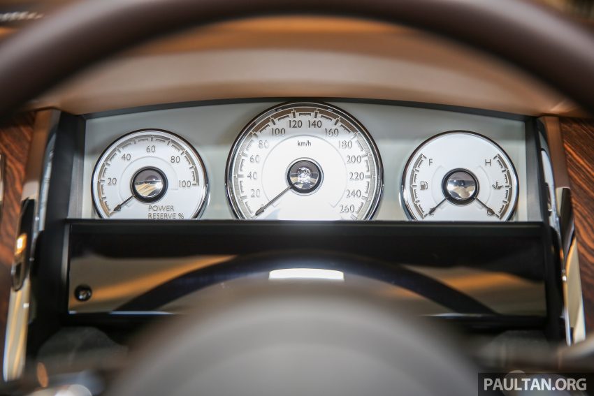 双门敞篷车Rolls Royce Dawn，最少400万的移动别墅！ 554