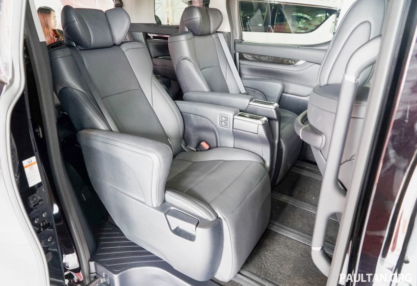 本地第三代Toyota Alphard和Vellfire未上市，已可在Sepang Mitsui Outlet Park赏车，全车图片抢先看！ 1677