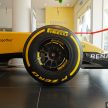 2016 F1 Renault RS16实车尺寸的复制版第一方程式战车，即日起至本月28日在全国指定Renault展示间展出！