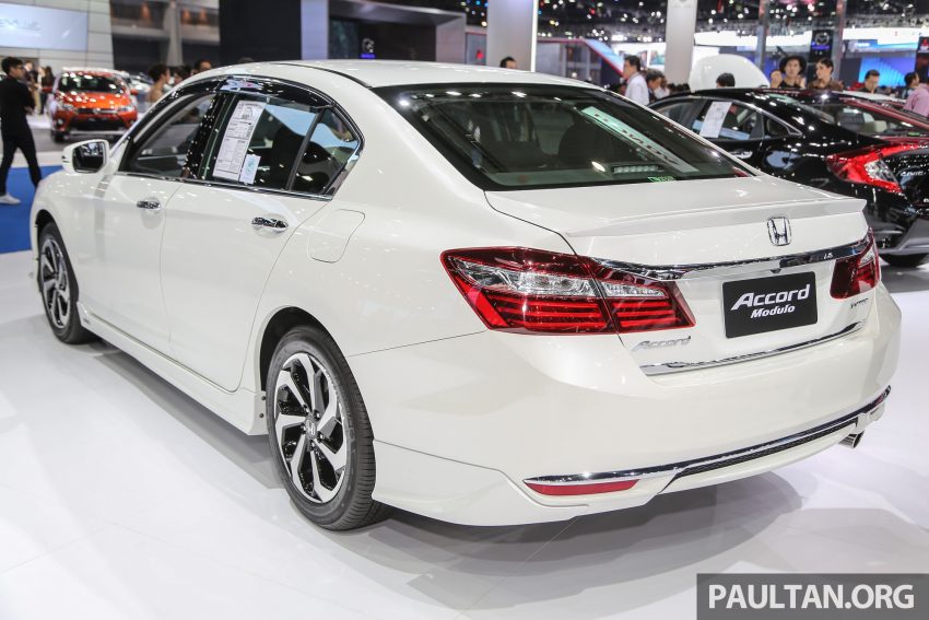 Honda Accord小改款即将上市，即日起可前往进行订购。 2455