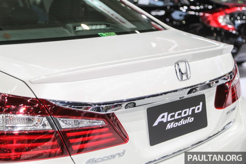 Honda Accord小改款即将上市，即日起可前往进行订购。 2458