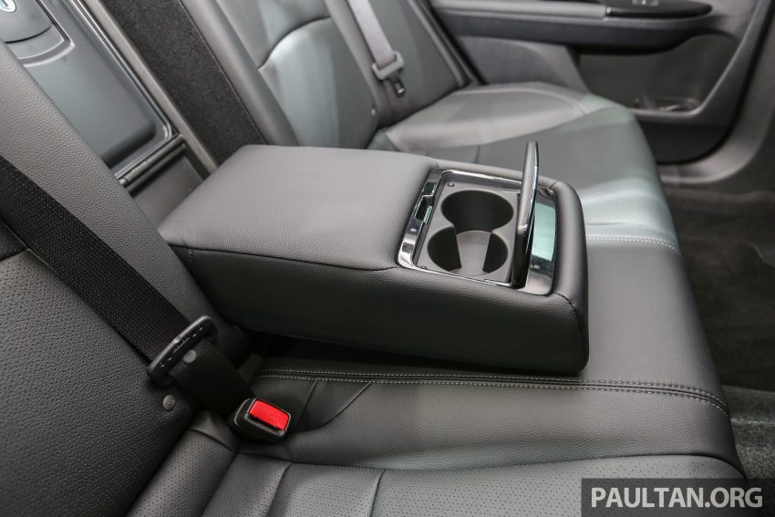 Honda Accord小改款即将上市，即日起可前往进行订购。 2478