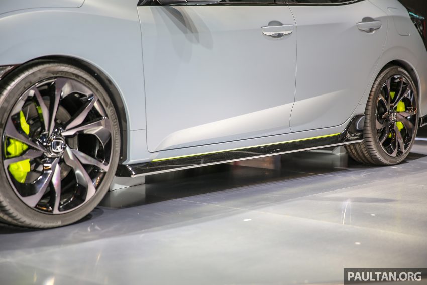 Honda Civic Hatchback英国码头登船无伪装照曝光，欧洲版本有1.0升三缸涡轮增压引擎，据称将在泰国进行组装。 3621