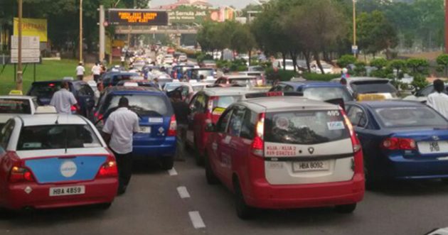 Taxi-protest-KL-8-April-2016-feat-1