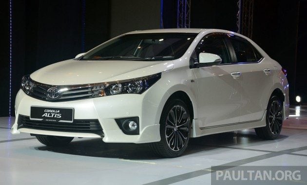 Toyota-Corolla-Altis-launch-29-630x380
