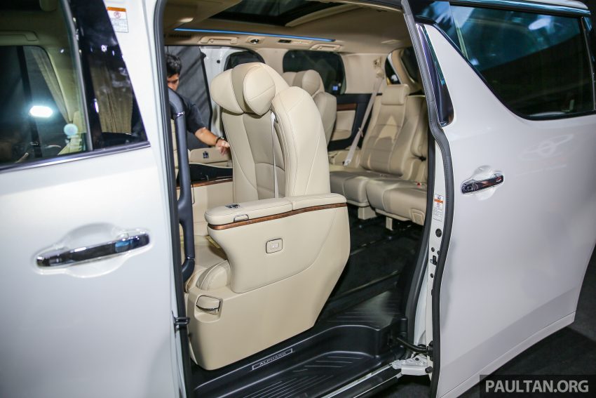 Toyota Vellfire与Alphard外观、内装、配备与动力差异。 3076