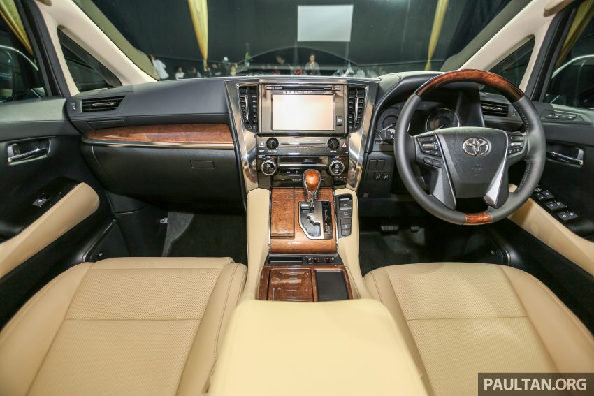 Toyota Vellfire与Alphard外观、内装、配备与动力差异。 3082