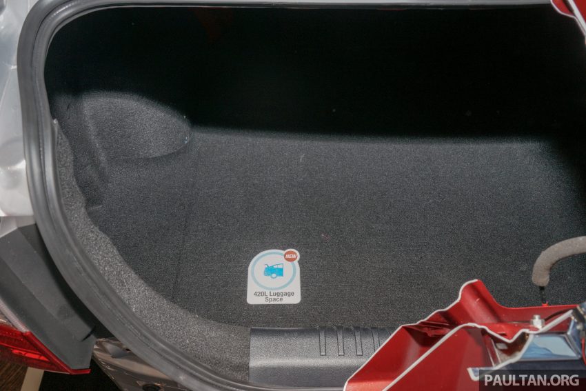 新Proton Saga采强化技术，获ASEAN NCAP 4星评级。 8297