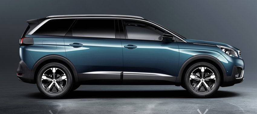 全新Peugeot 5008面世，不再是MPV，改成7人座SUV。 6353