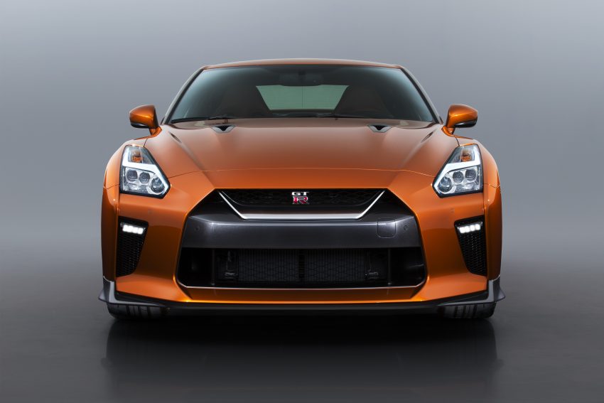 Nissan GT-R Track Edition面市，定位比普通版战神更高！ 7993