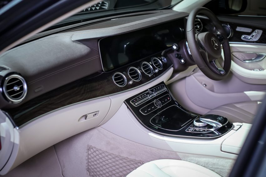 Mercedes-Benz E 250 Avantgarde 与 E 250 Exclusive本地上市和开始接受订购，价格分别为RM421k和RM426k！ 6574