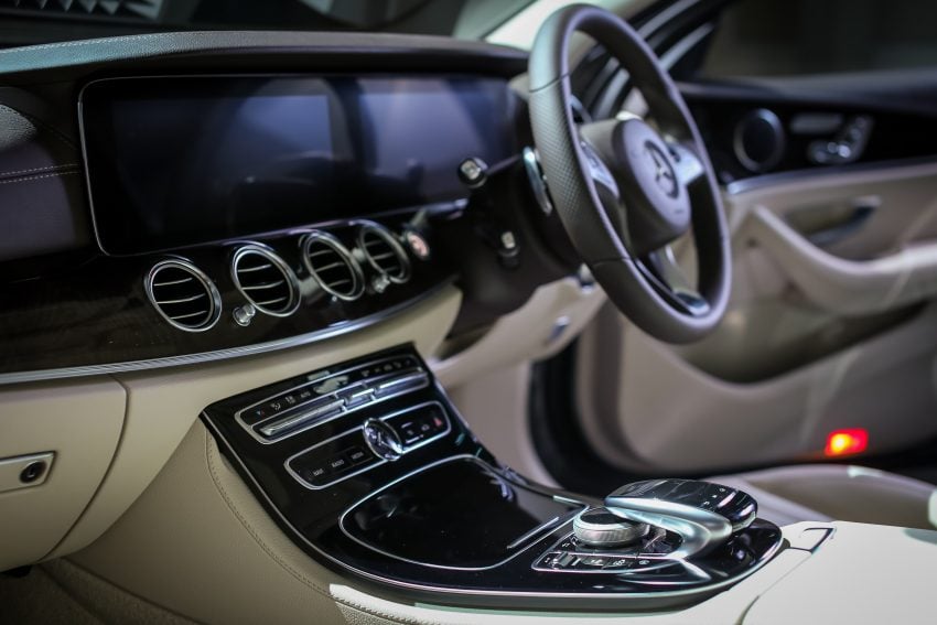 Mercedes-Benz E 250 Avantgarde 与 E 250 Exclusive本地上市和开始接受订购，价格分别为RM421k和RM426k！ 6570