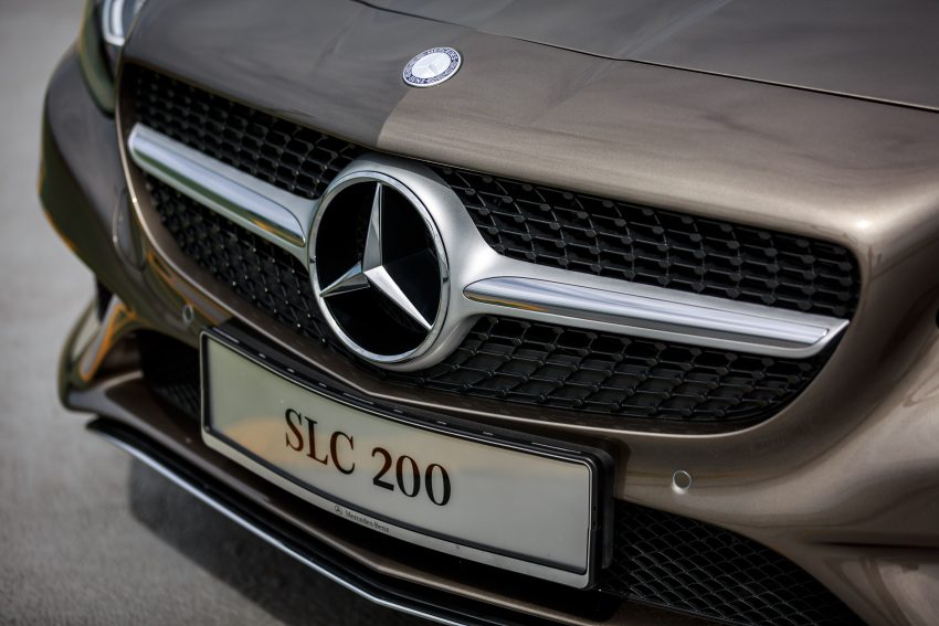 Mercedes-Benz SLC小改与C-Class Cabriolet本地面市！ 8474