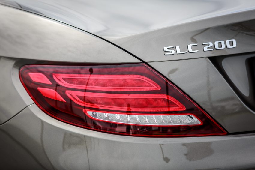 Mercedes-Benz SLC小改与C-Class Cabriolet本地面市！ 8476