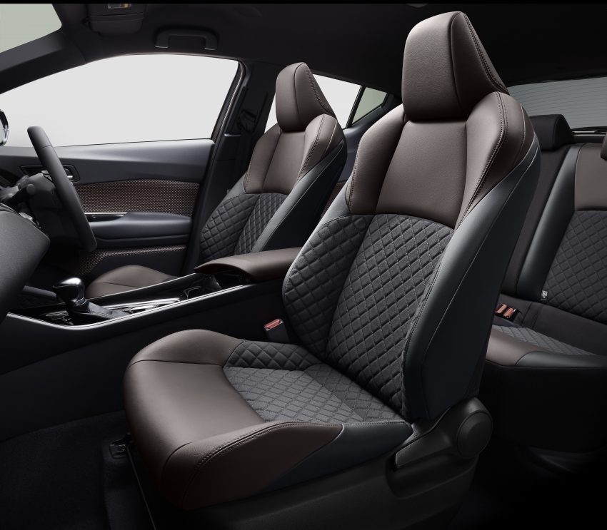 Toyota C-HR日本年尾上市，2种动力、8种车身颜色选择。 8388