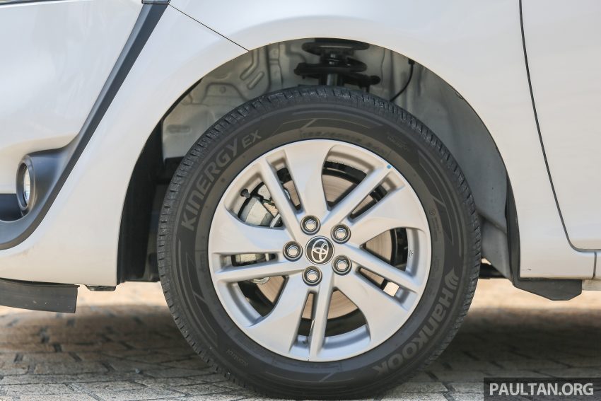 新车图集：7人座MPV Toyota Sienta G，家庭入门之选。 6119