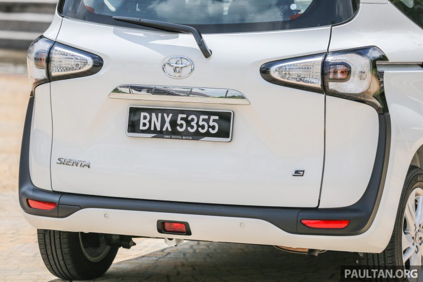 新车图集：7人座MPV Toyota Sienta G，家庭入门之选。 6131