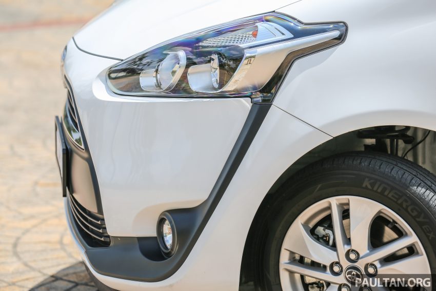 新车图集：7人座MPV Toyota Sienta G，家庭入门之选。 6113