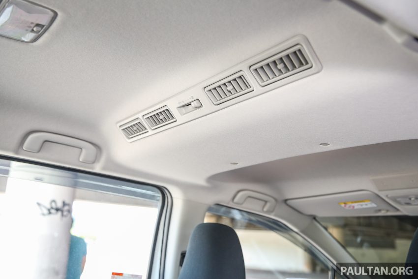 新车图集：7人座MPV Toyota Sienta G，家庭入门之选。 6161