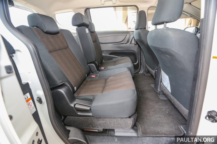 新车图集：7人座MPV Toyota Sienta G，家庭入门之选。 6172