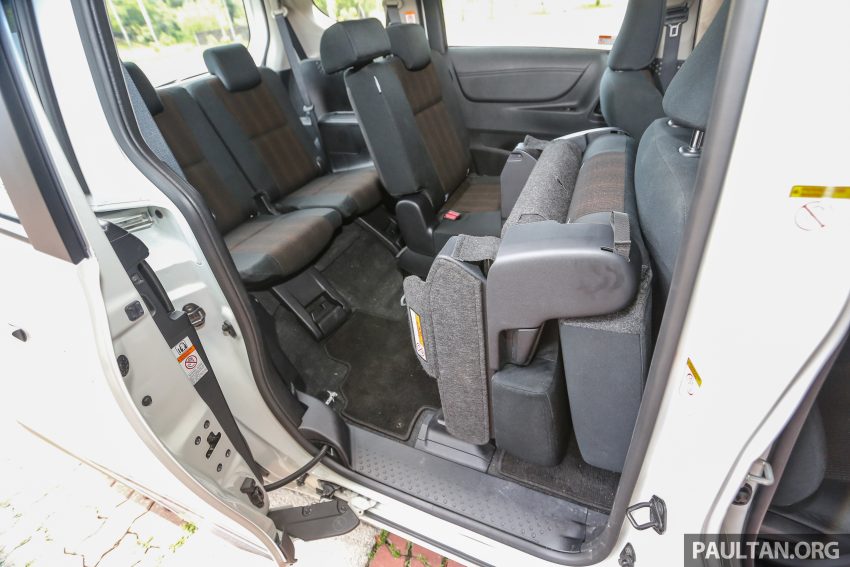新车图集：7人座MPV Toyota Sienta G，家庭入门之选。 6175