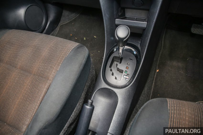 新车图集：7人座MPV Toyota Sienta G，家庭入门之选。 6147