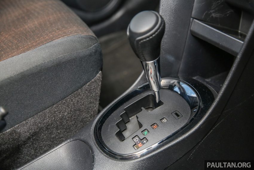 新车图集：7人座MPV Toyota Sienta G，家庭入门之选。 6148