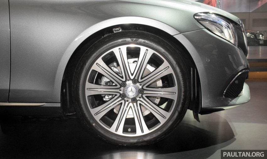 Mercedes-Benz E 250 Avantgarde 与 E 250 Exclusive本地上市和开始接受订购，价格分别为RM421k和RM426k！ 6595