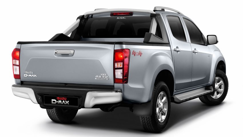 Isuzu D-MAX 小改款上市，八个等级，价格从RM83k起。 11030