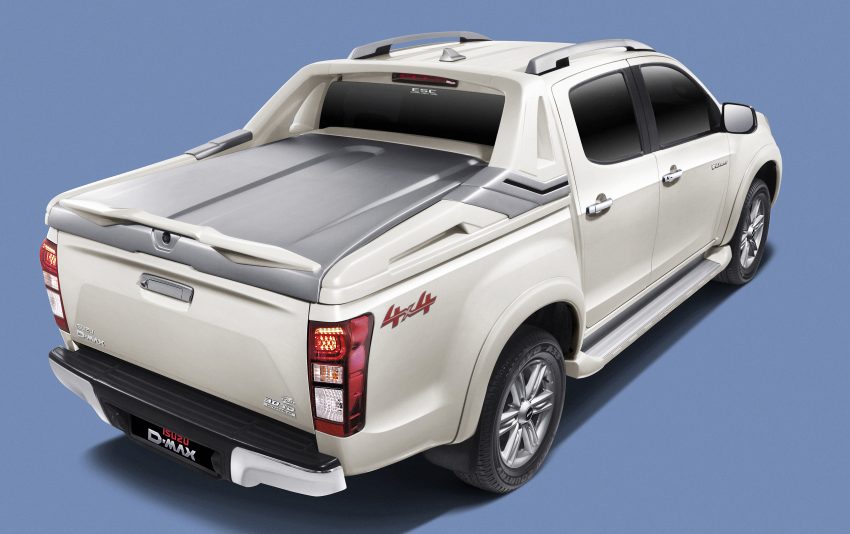 Isuzu D-MAX 小改款上市，八个等级，价格从RM83k起。 11037