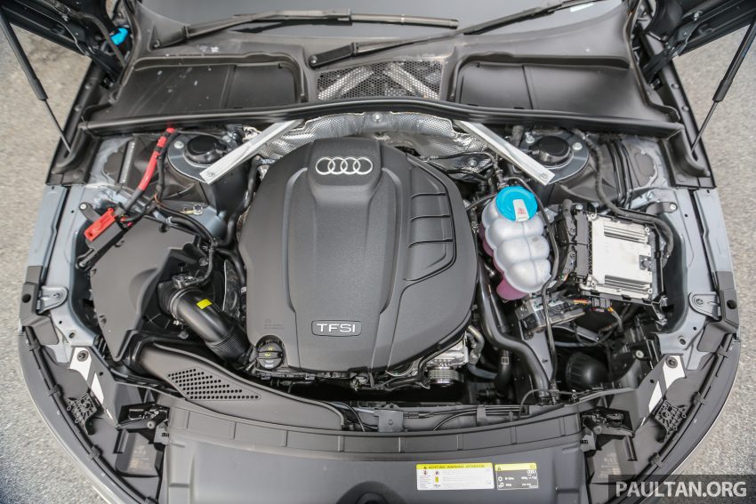 试驾：新旧对决！Audi A4 B8 vs B9，经过八年的锐变！ 11677