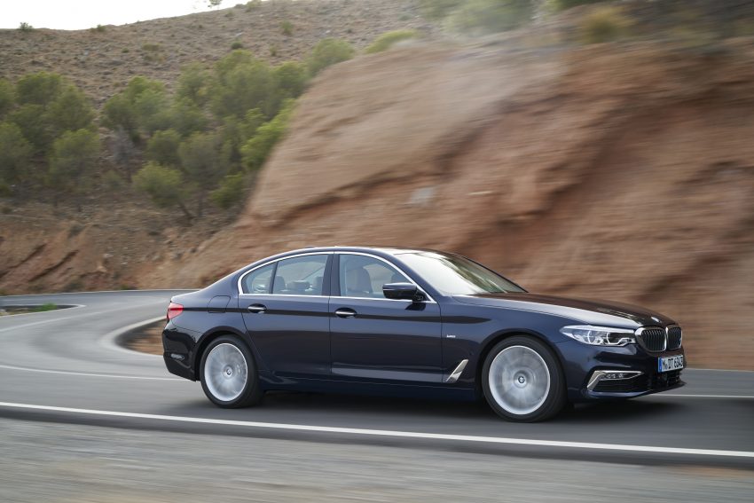 全新 G30 BMW 5 系列面世，明年二月四等级率先上市！ 9896