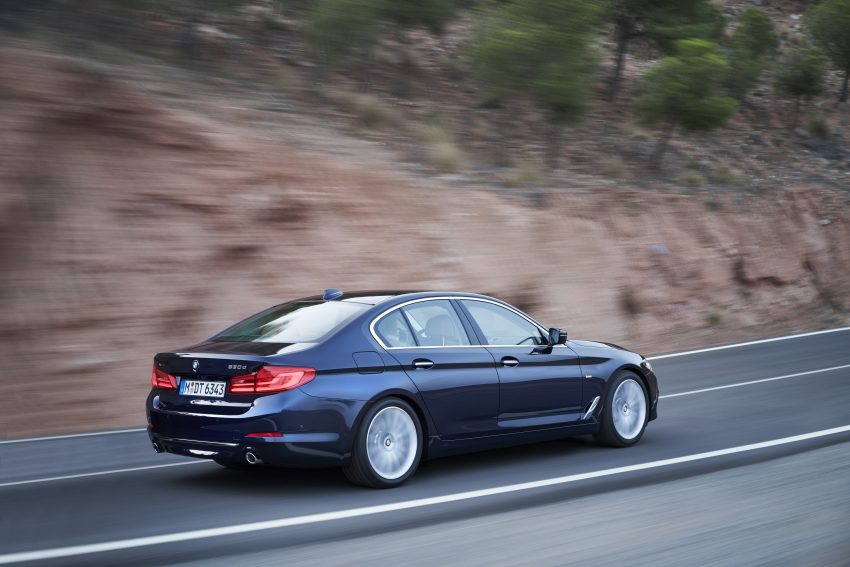 全新 G30 BMW 5 系列面世，明年二月四等级率先上市！ 9897