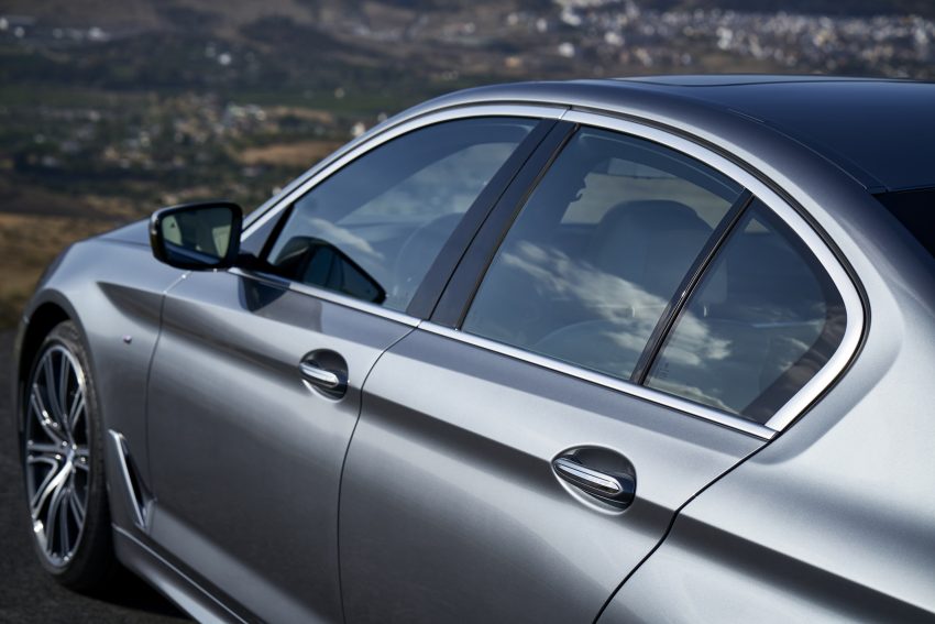 全新 G30 BMW 5 系列面世，明年二月四等级率先上市！ 9911