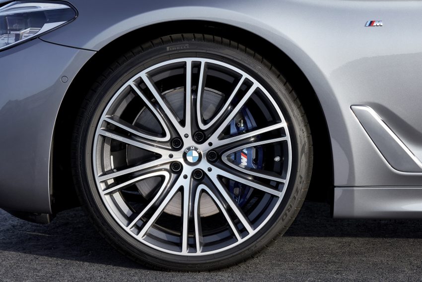 全新 G30 BMW 5 系列面世，明年二月四等级率先上市！ 9913