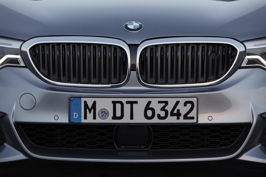 全新 G30 BMW 5 系列面世，明年二月四等级率先上市！ 9915