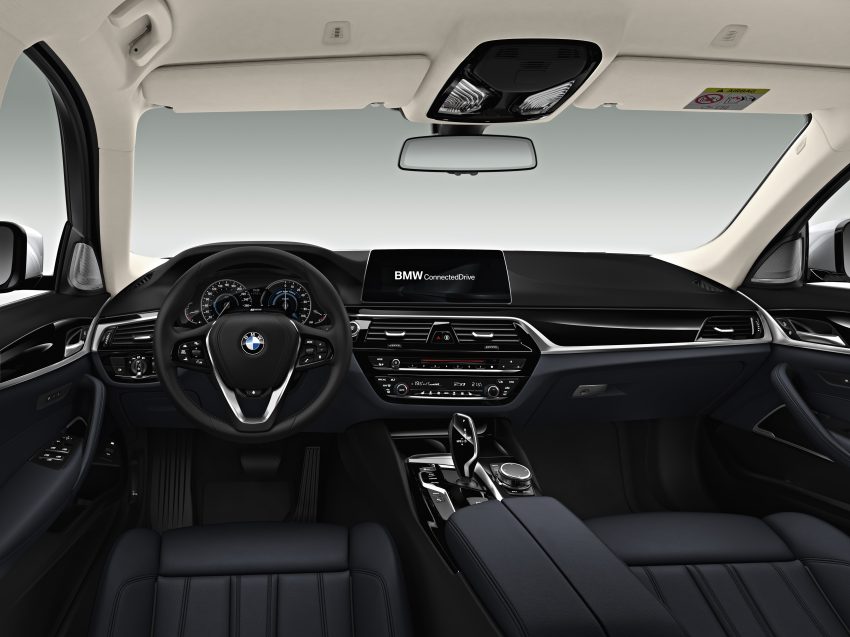 全新 G30 BMW 5 系列面世，明年二月四等级率先上市！ 9928