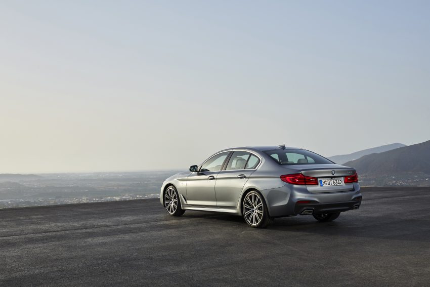 全新 G30 BMW 5 系列面世，明年二月四等级率先上市！ 9805