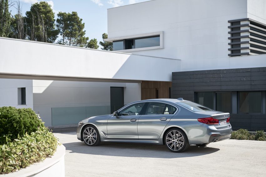 全新 G30 BMW 5 系列面世，明年二月四等级率先上市！ 9808