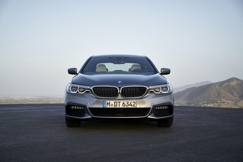 全新 G30 BMW 5 系列面世，明年二月四等级率先上市！ 9809