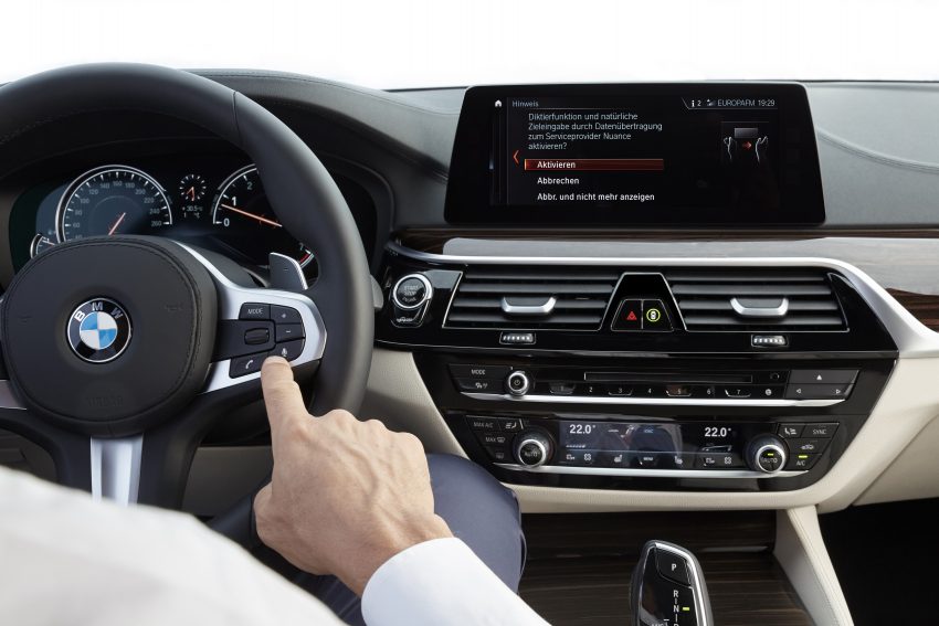 全新 G30 BMW 5 系列面世，明年二月四等级率先上市！ 9833