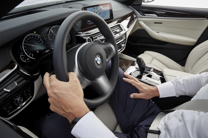 全新 G30 BMW 5 系列面世，明年二月四等级率先上市！ 9844