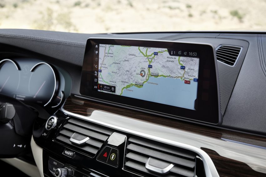 全新 G30 BMW 5 系列面世，明年二月四等级率先上市！ 9853