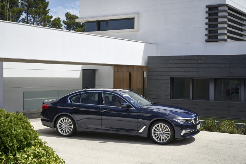 全新 G30 BMW 5 系列面世，明年二月四等级率先上市！ 9875